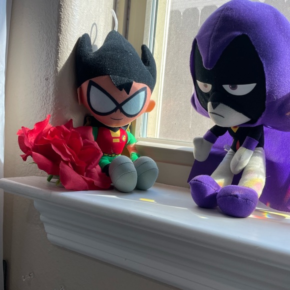 Teen titans Robin plushie figurine - Picture 8 of 10